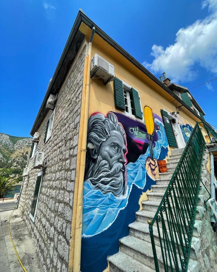 Montenegro Hostel 4U Kotor Eksteriør billede