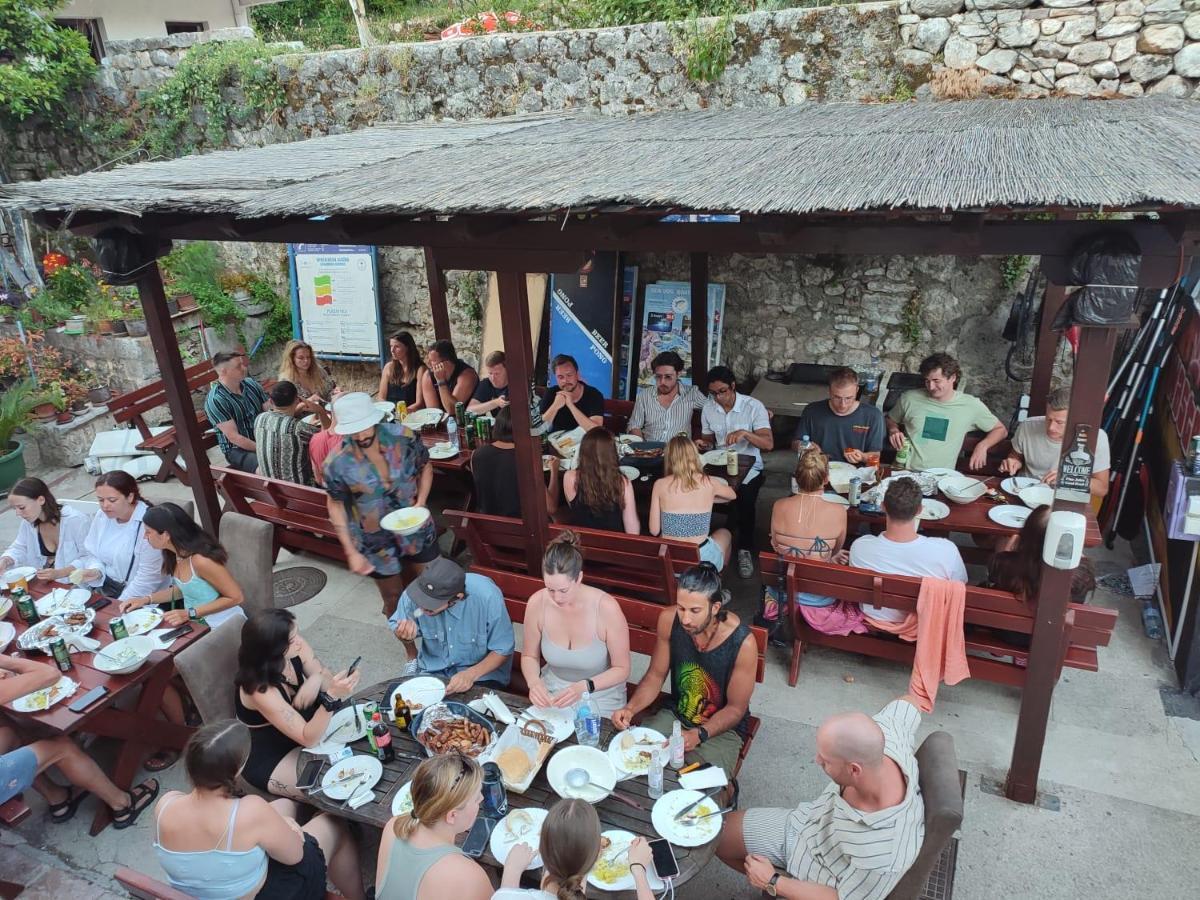 Montenegro Hostel 4U Kotor Eksteriør billede