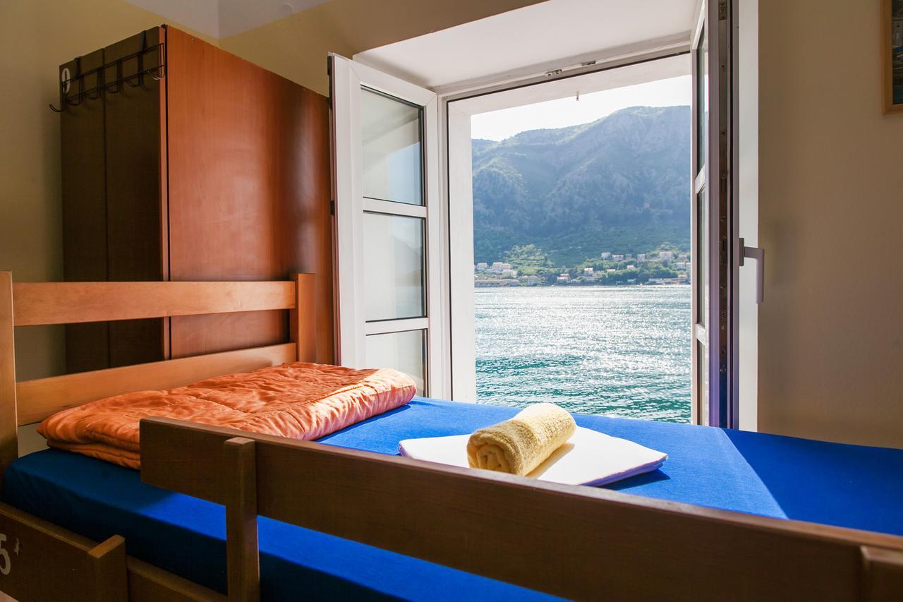 Montenegro Hostel 4U Kotor Eksteriør billede